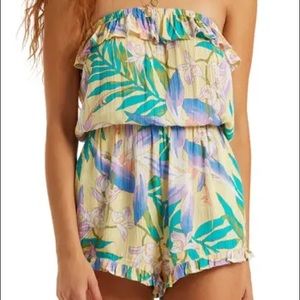 NWT Billabong floral print romper size small